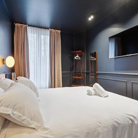 Hotel Clemence Paris Luaran gambar