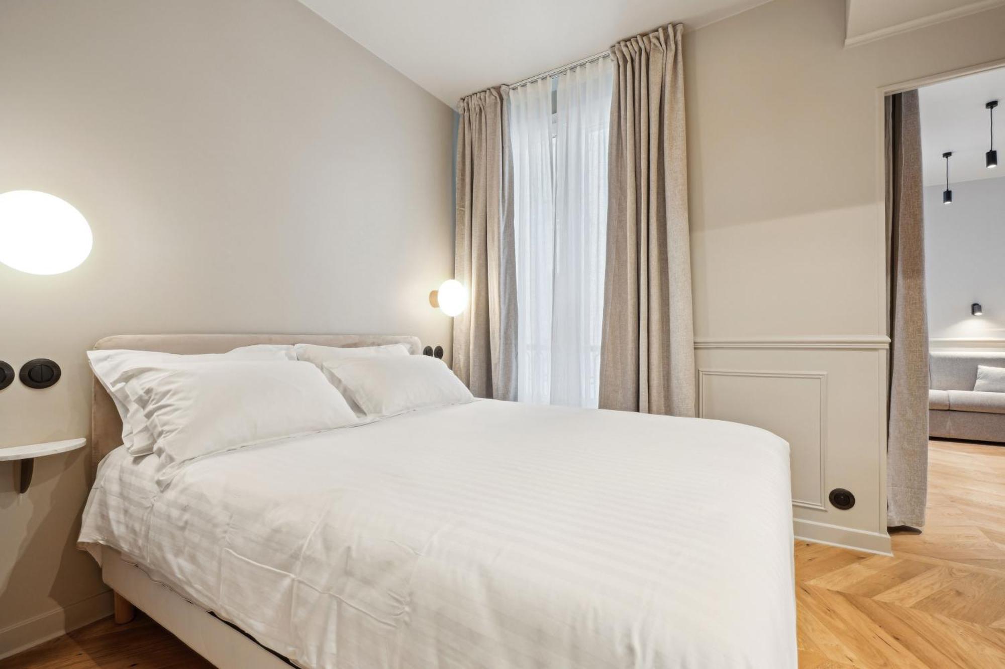 Hotel Clemence Paris Luaran gambar